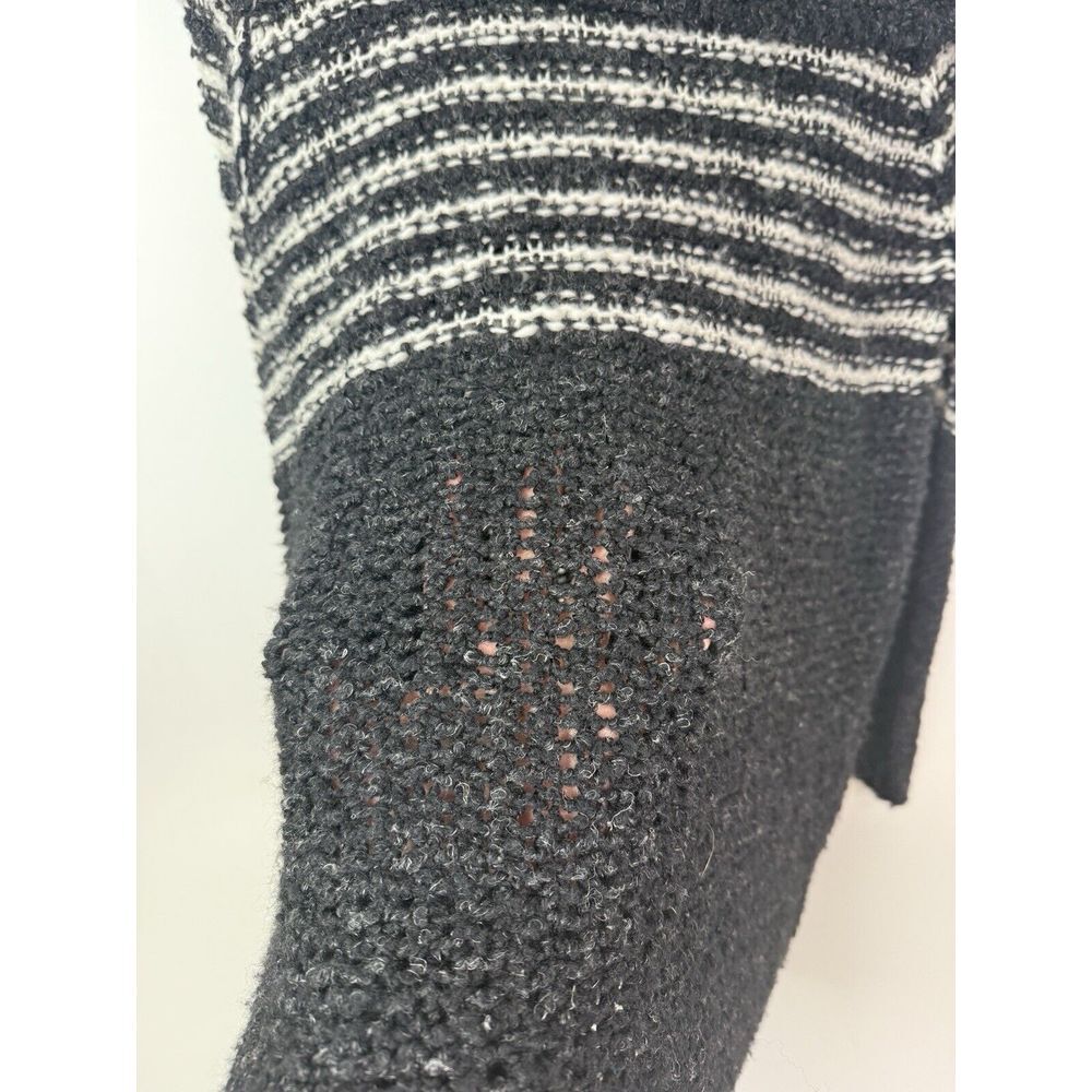 Free People Sweater Women's Medium Oversized Chunky Knit Striped Wool‎ Blend - Picture 8 of 8